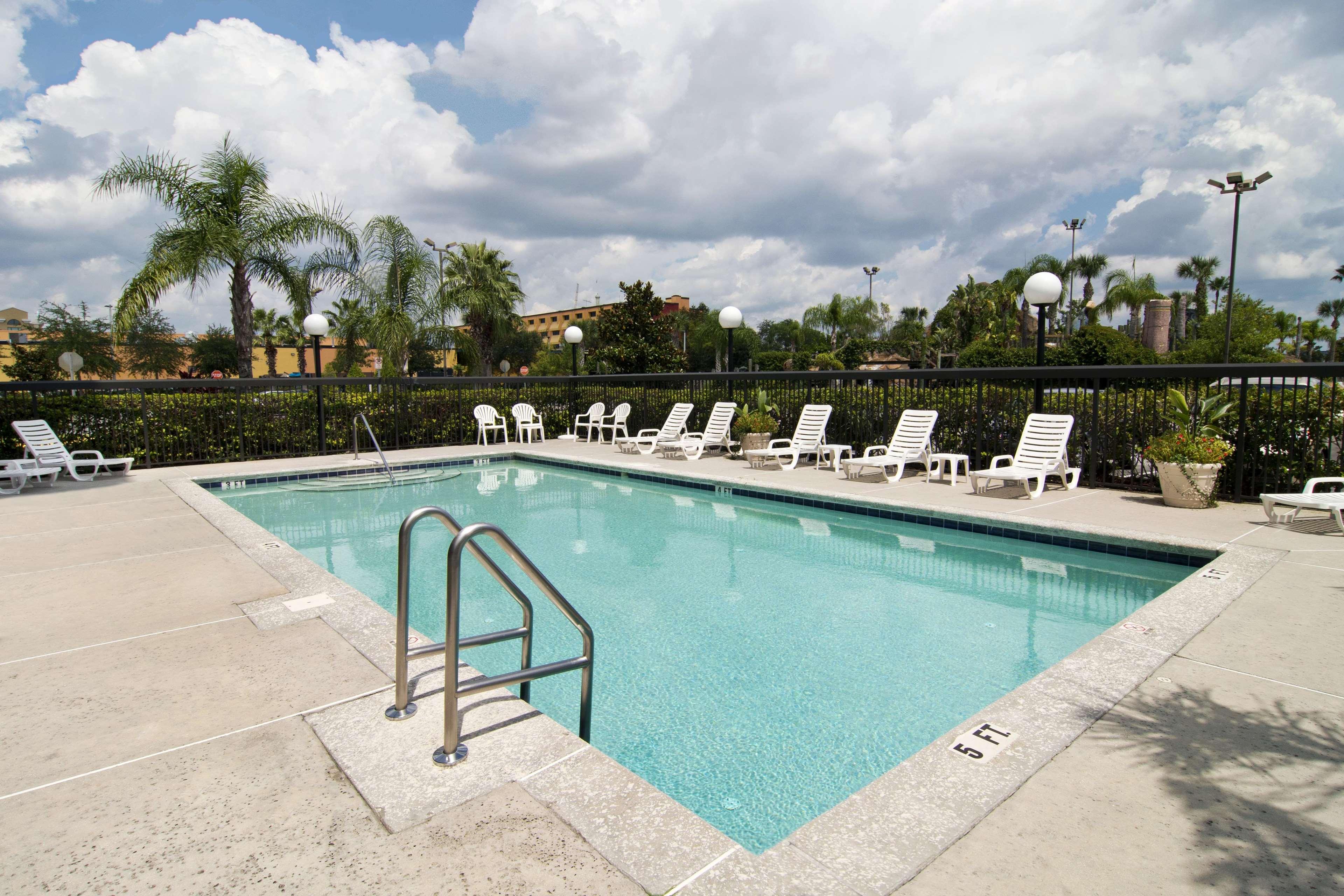 Hampton Inn & Suites Orlando International Drive North Exterior foto